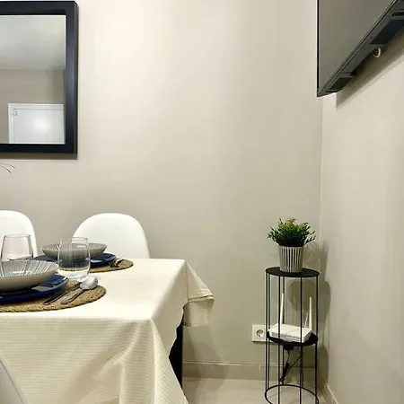 New! - Patios De La Ribera Daire